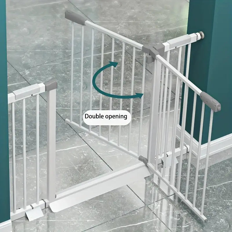Retractable vs Swinging Baby Gates