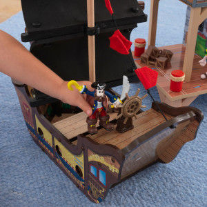 Pirate's Cove Play Set for kids - Play Kitchen